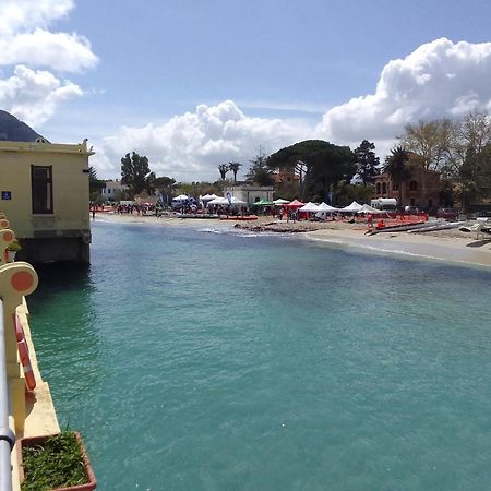 La Casetta Di Rosario Mondello 巴勒莫 外观 照片